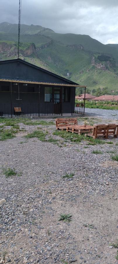 Nikolozi Hotel Kazbegi Kültér fotó