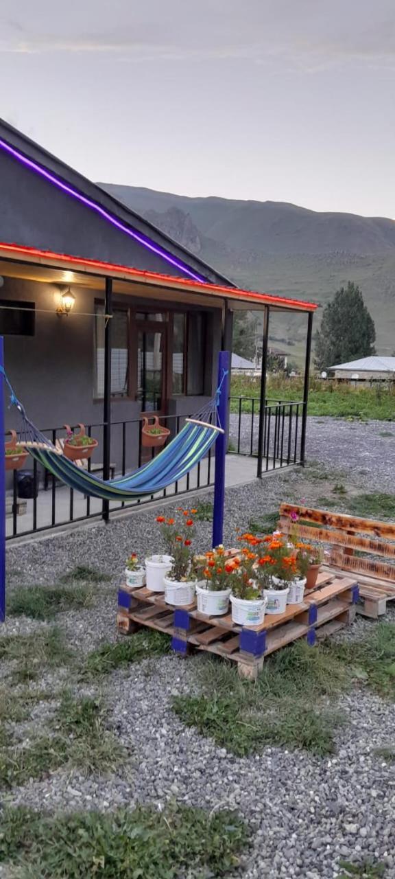 Nikolozi Hotel Kazbegi Kültér fotó